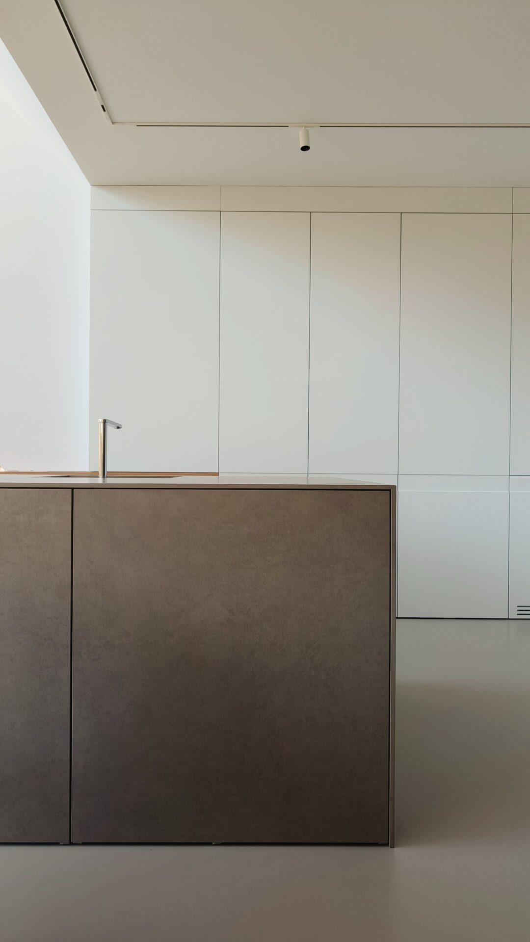 Projekt Wiry — 03-projekt-wnetrz-cieply-minimalizm-dom-Wiry-SPACELAB-architekt